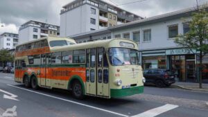 Büssing-Doppeldeckerbus im Steinweg