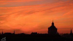 Abendhimmel am 3. März 2025 - Blick Richtung Wasserturm